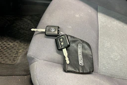 Valkoinen Nissan ALMERA 2004 kuva 27.