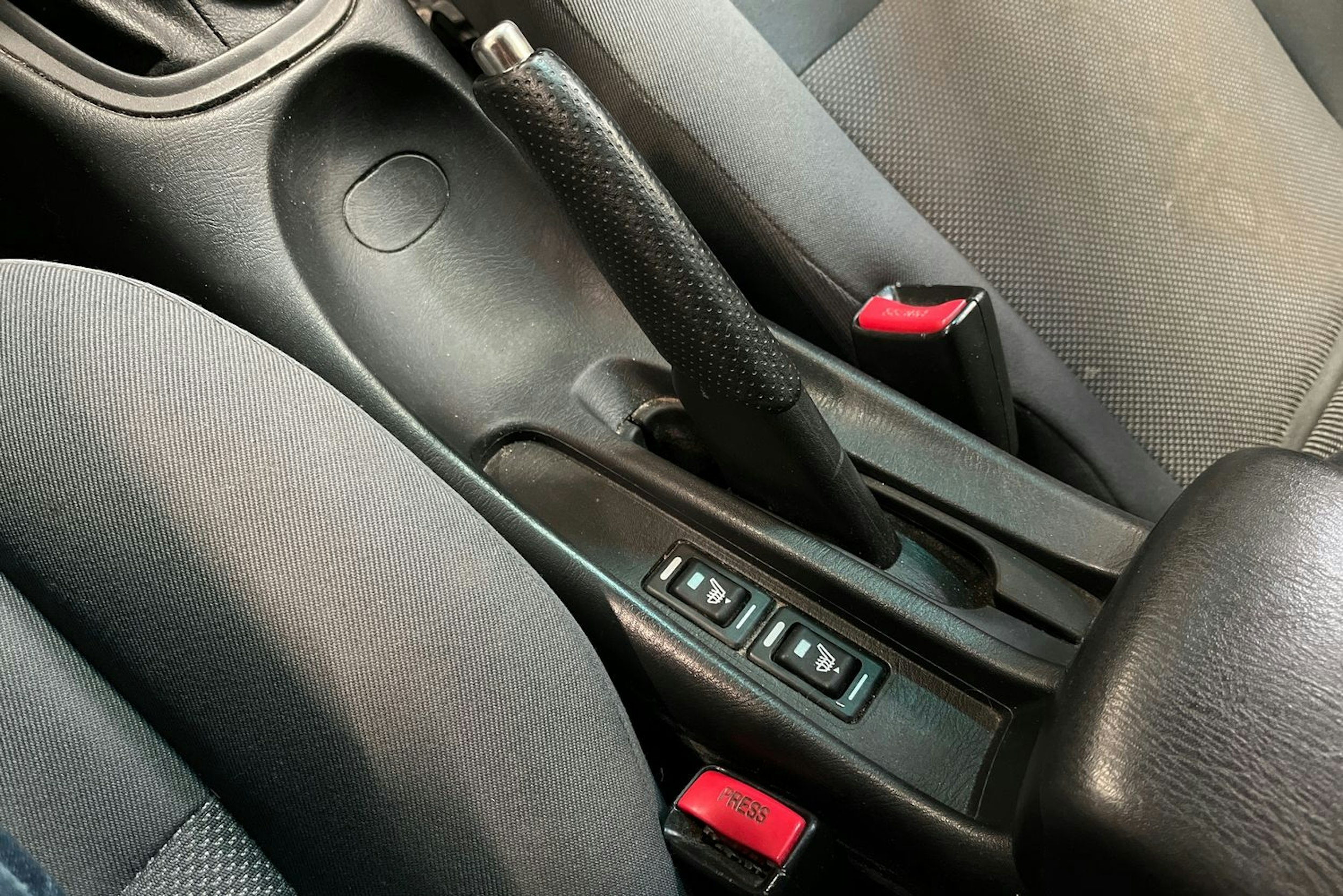 Sininen Nissan ALMERA 2005 kuva 13.