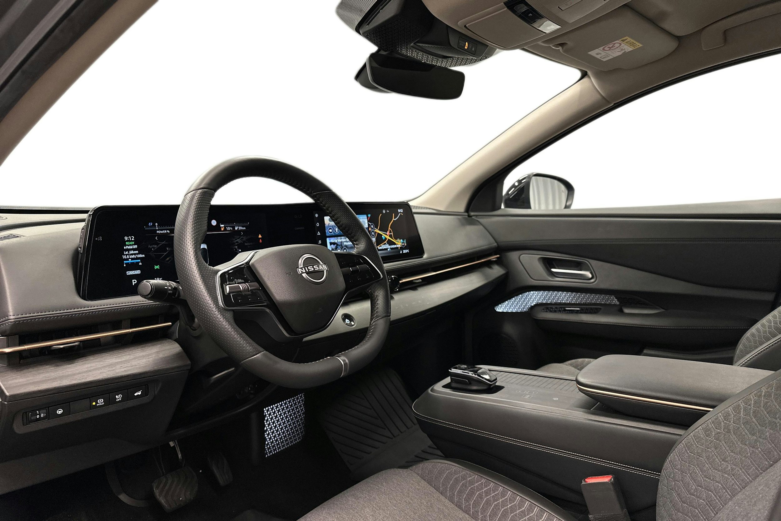 harmaa Nissan Ariya 2022 kuva 7.
