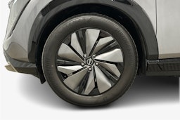 harmaa Nissan Ariya 2022 kuva 11.