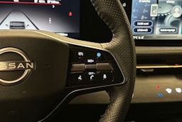 violetti Nissan Ariya 2022 kuva 21.