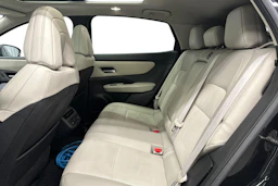 musta Nissan Ariya 2022 kuva 11.