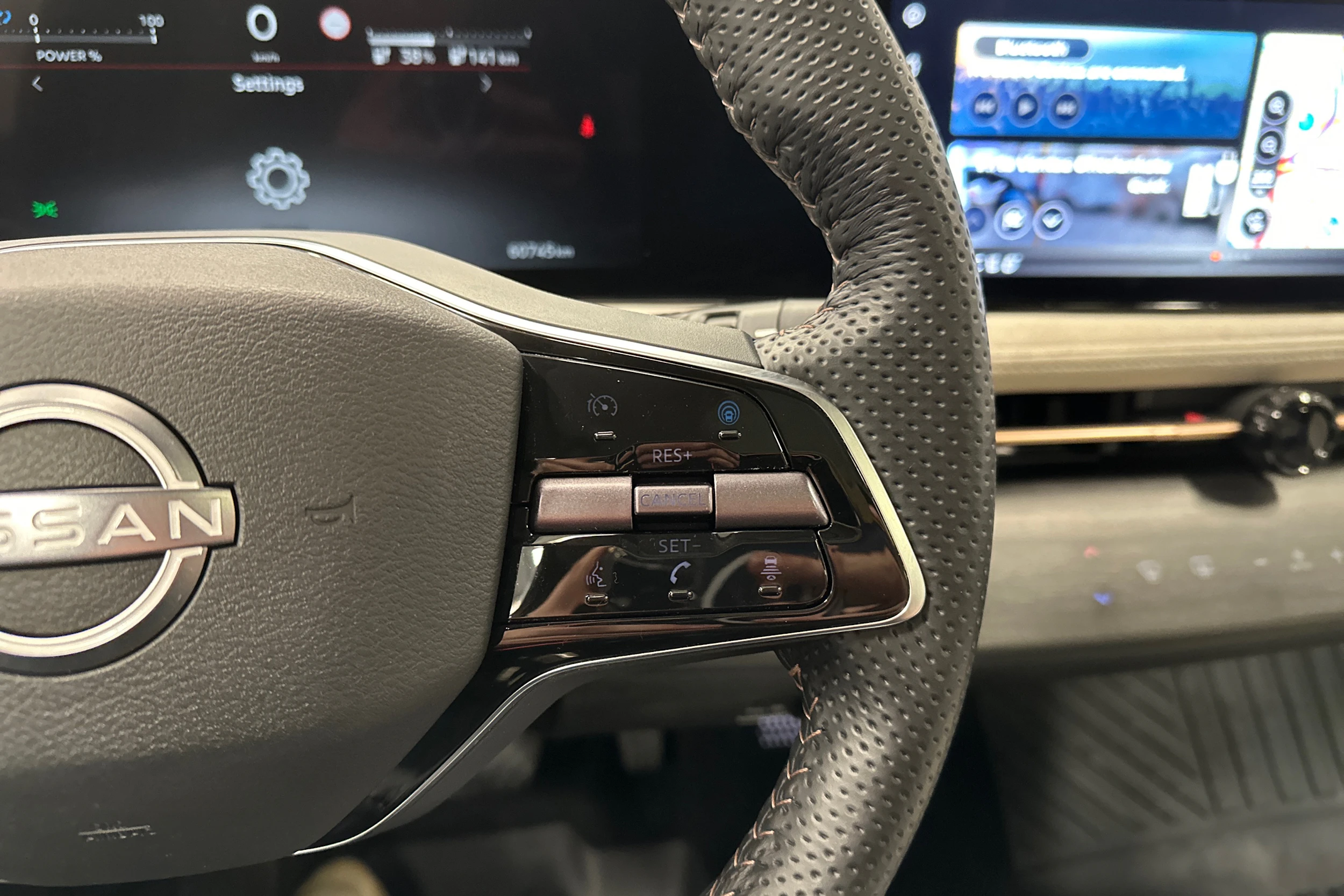 musta Nissan Ariya 2022 kuva 16.