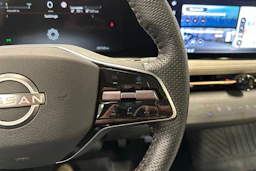 musta Nissan Ariya 2022 kuva 16.