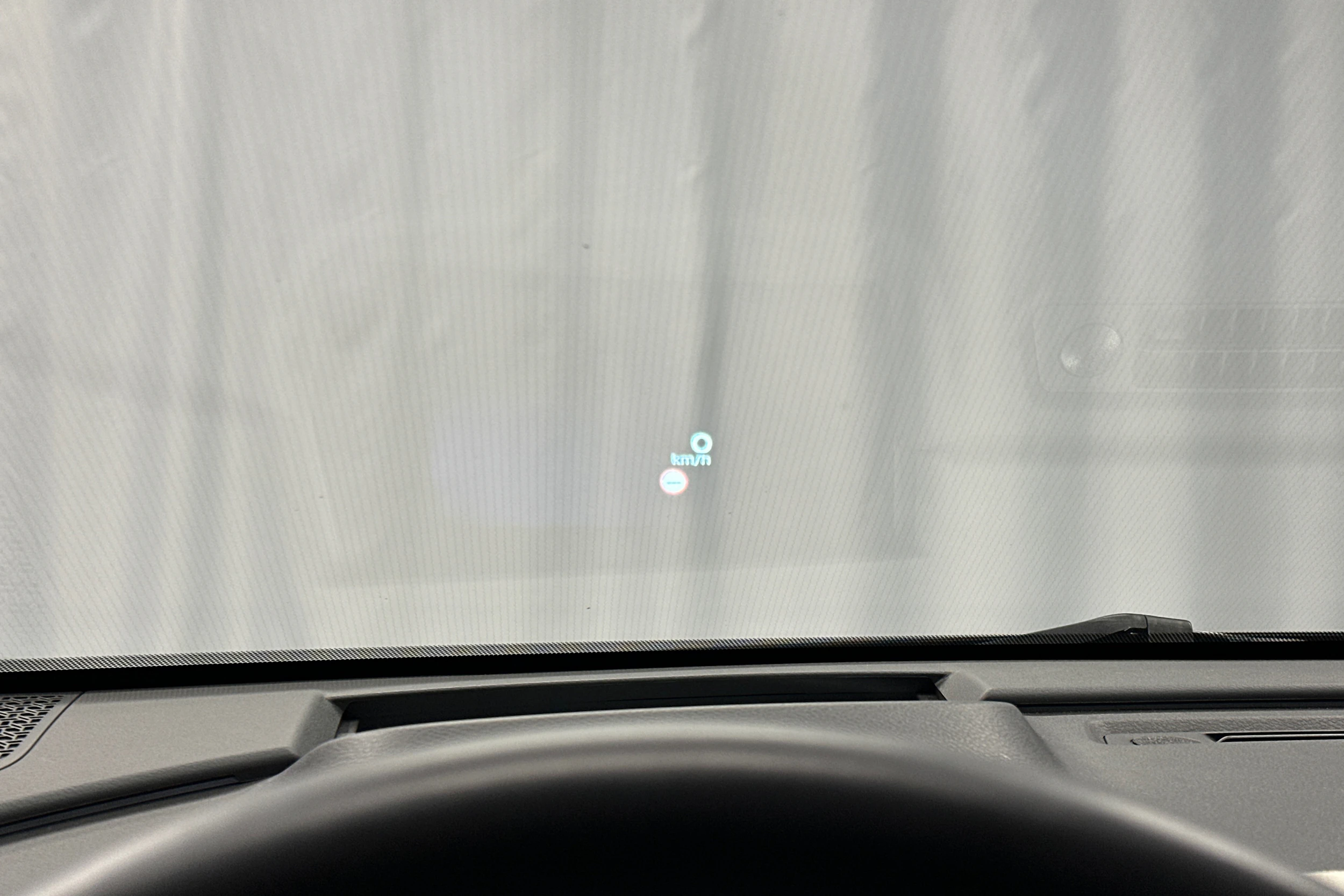 musta Nissan Ariya 2022 kuva 18.