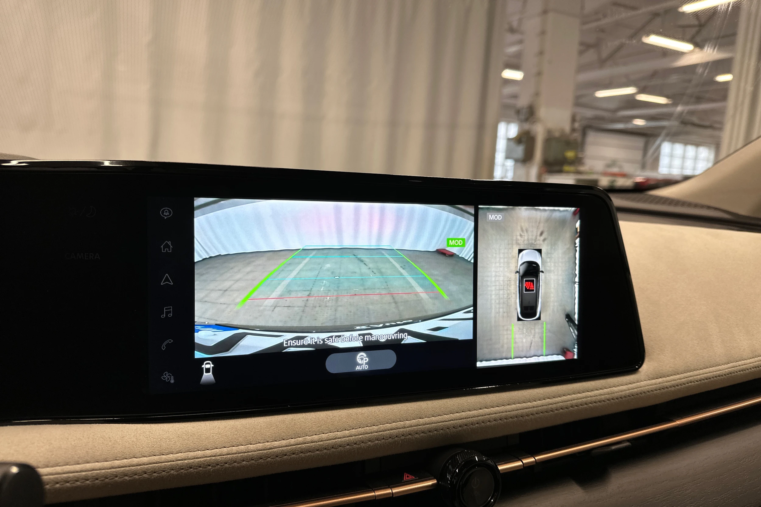 musta Nissan Ariya 2022 kuva 22.