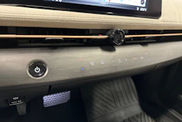 musta Nissan Ariya 2022 kuva 24.