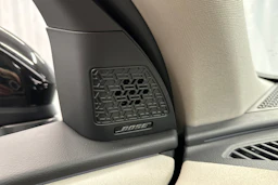 musta Nissan Ariya 2022 kuva 27.