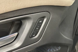 musta Nissan Ariya 2022 kuva 30.