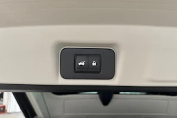 musta Nissan Ariya 2022 kuva 34.