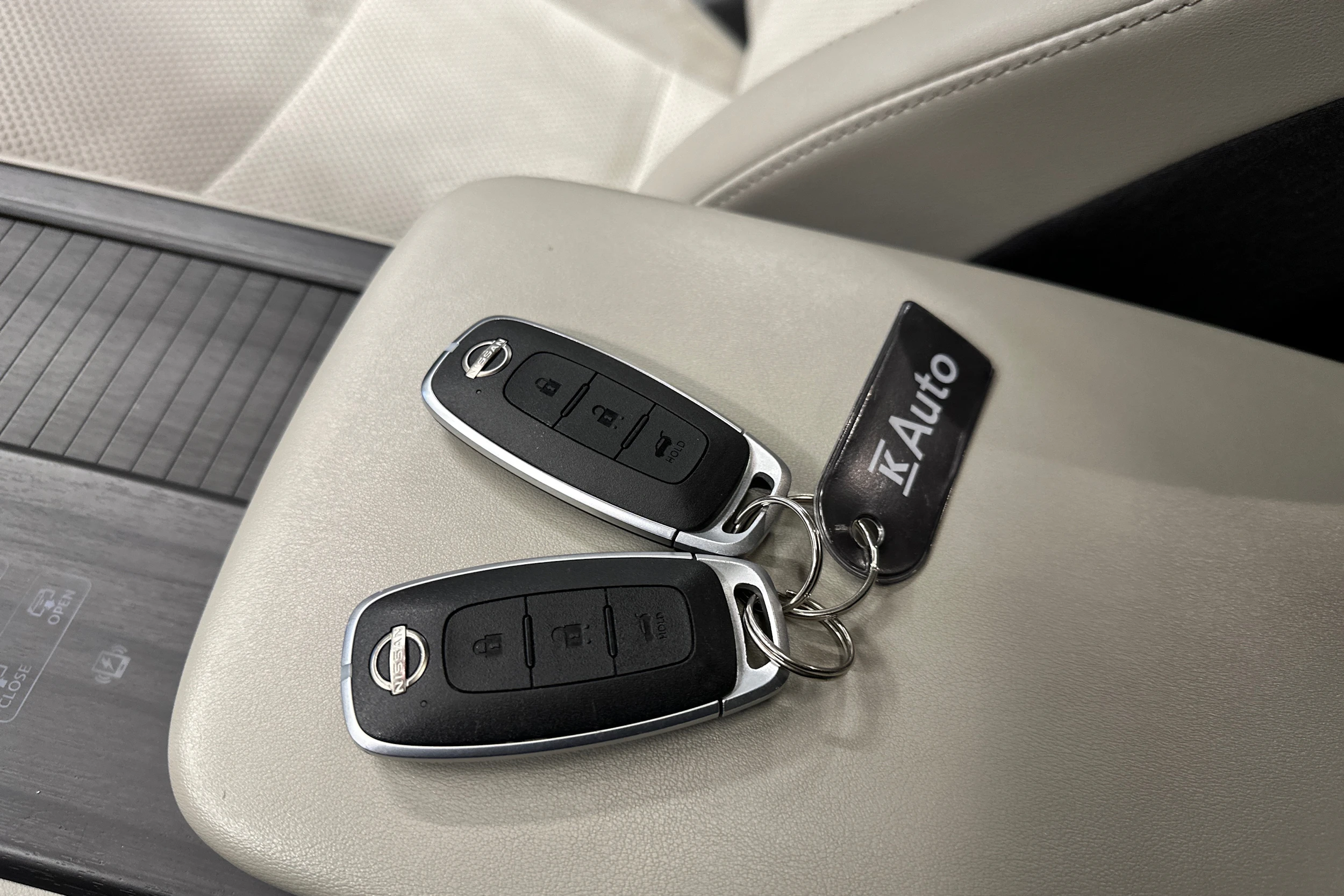 musta Nissan Ariya 2022 kuva 36.