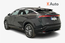 vihreä Nissan Ariya 2023 kuva 3.