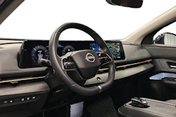 vihreä Nissan Ariya 2023 kuva 8.