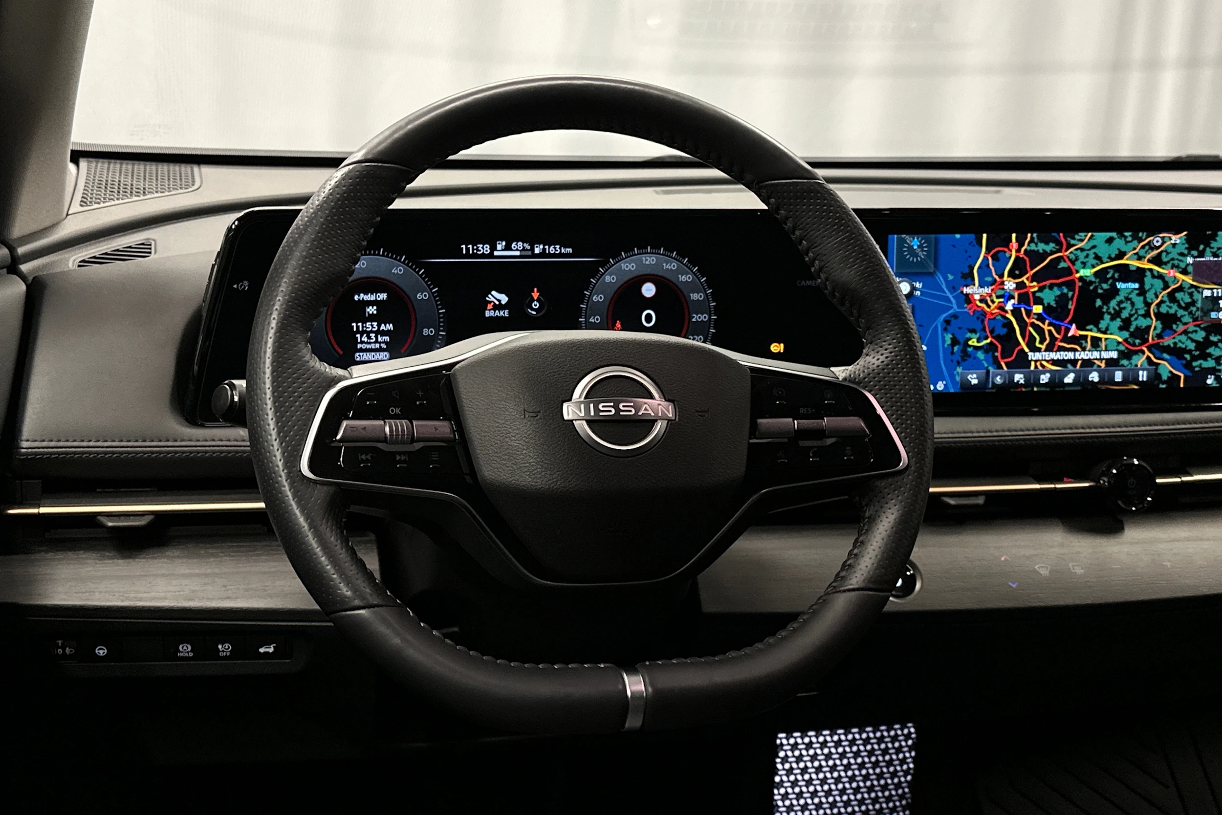 vihreä Nissan Ariya 2023 kuva 15.