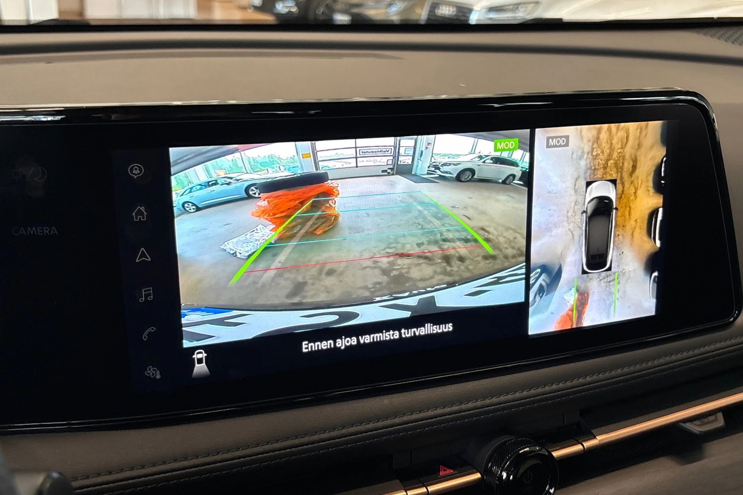 vihreä Nissan Ariya 2023 kuva 36.