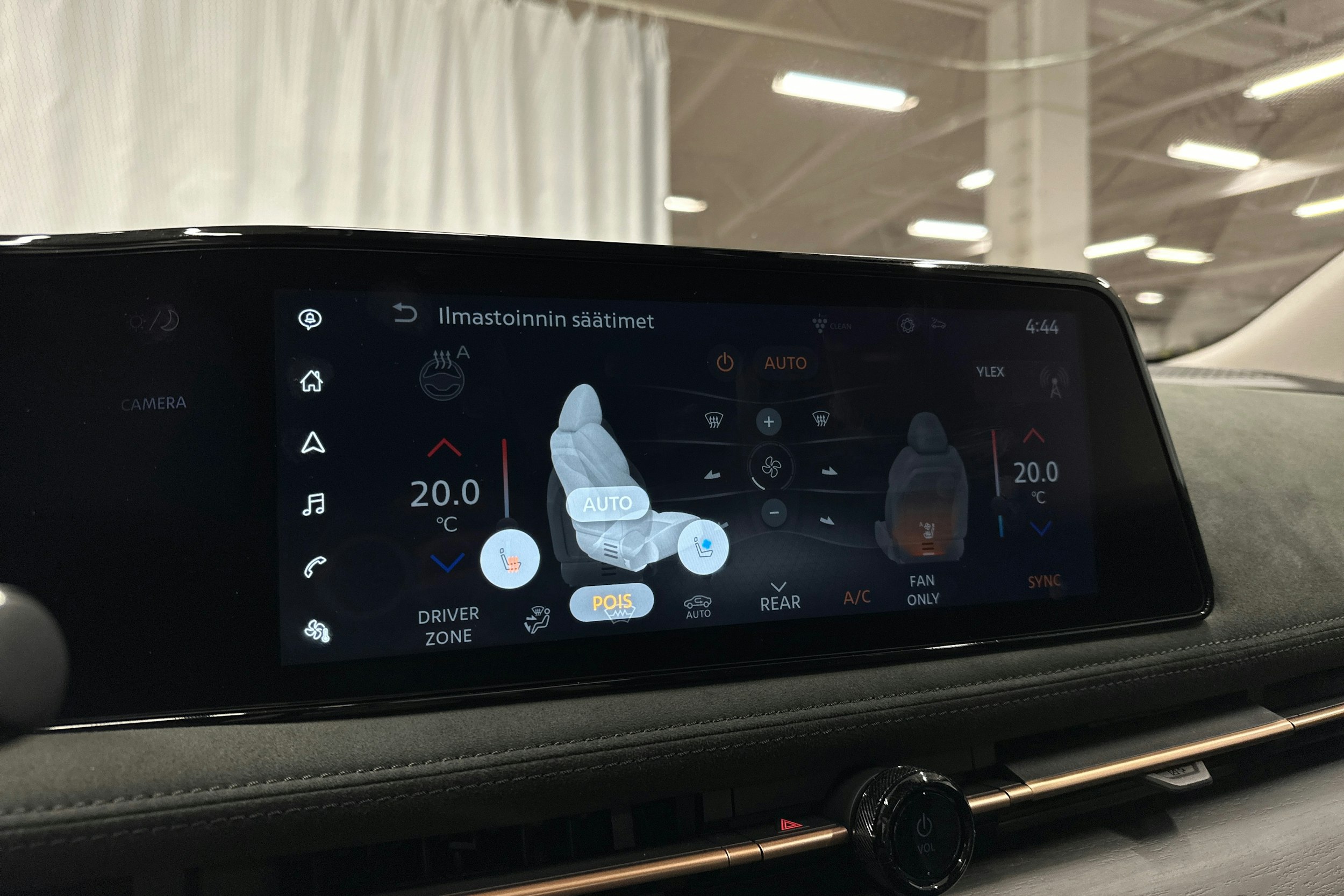 hopea Nissan Ariya 2023 kuva 19.