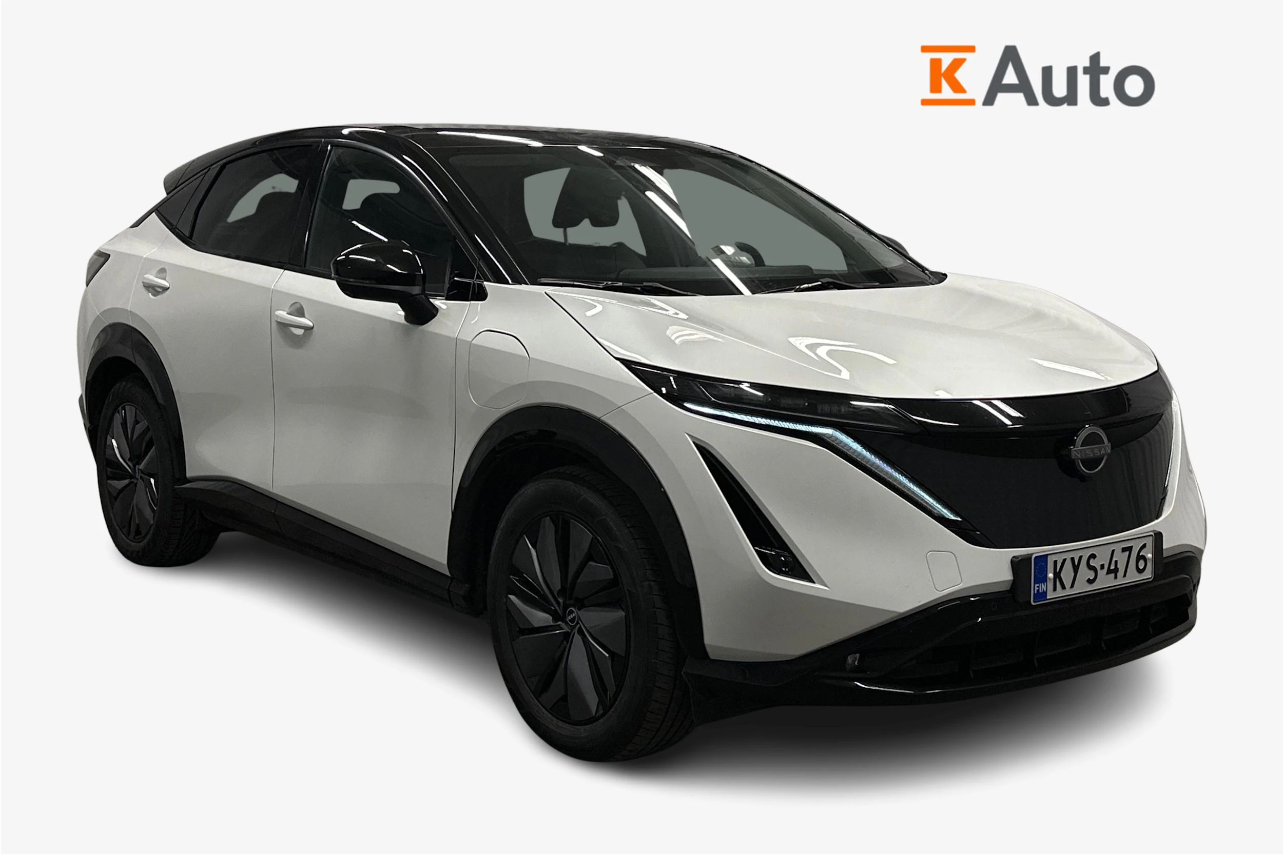 valkoinen Nissan Ariya 2023 kuva 1.