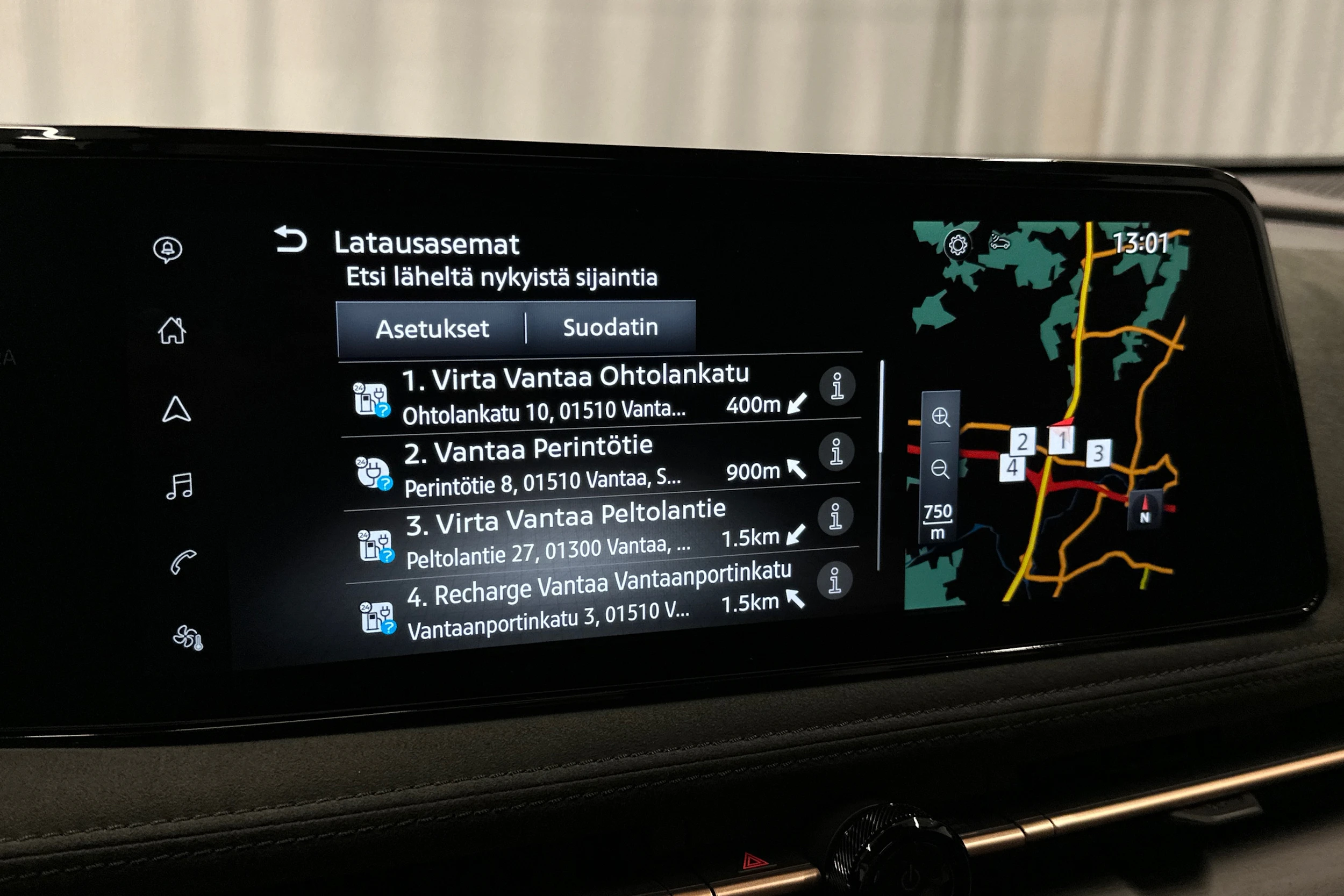 valkoinen Nissan Ariya 2023 kuva 22.