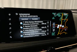 valkoinen Nissan Ariya 2023 kuva 22.