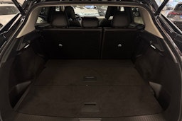 sininen Nissan Ariya 2023 kuva 39.