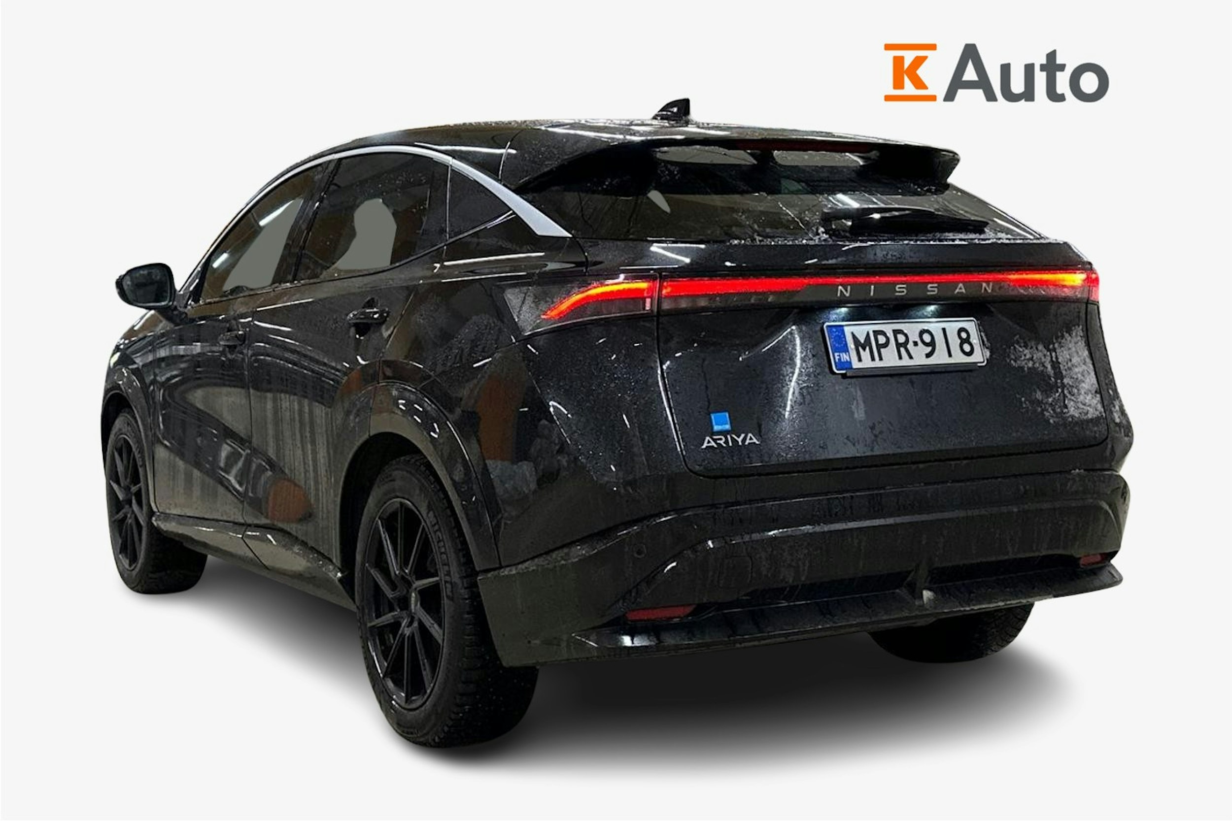 musta Nissan Ariya 2024 kuva 2.