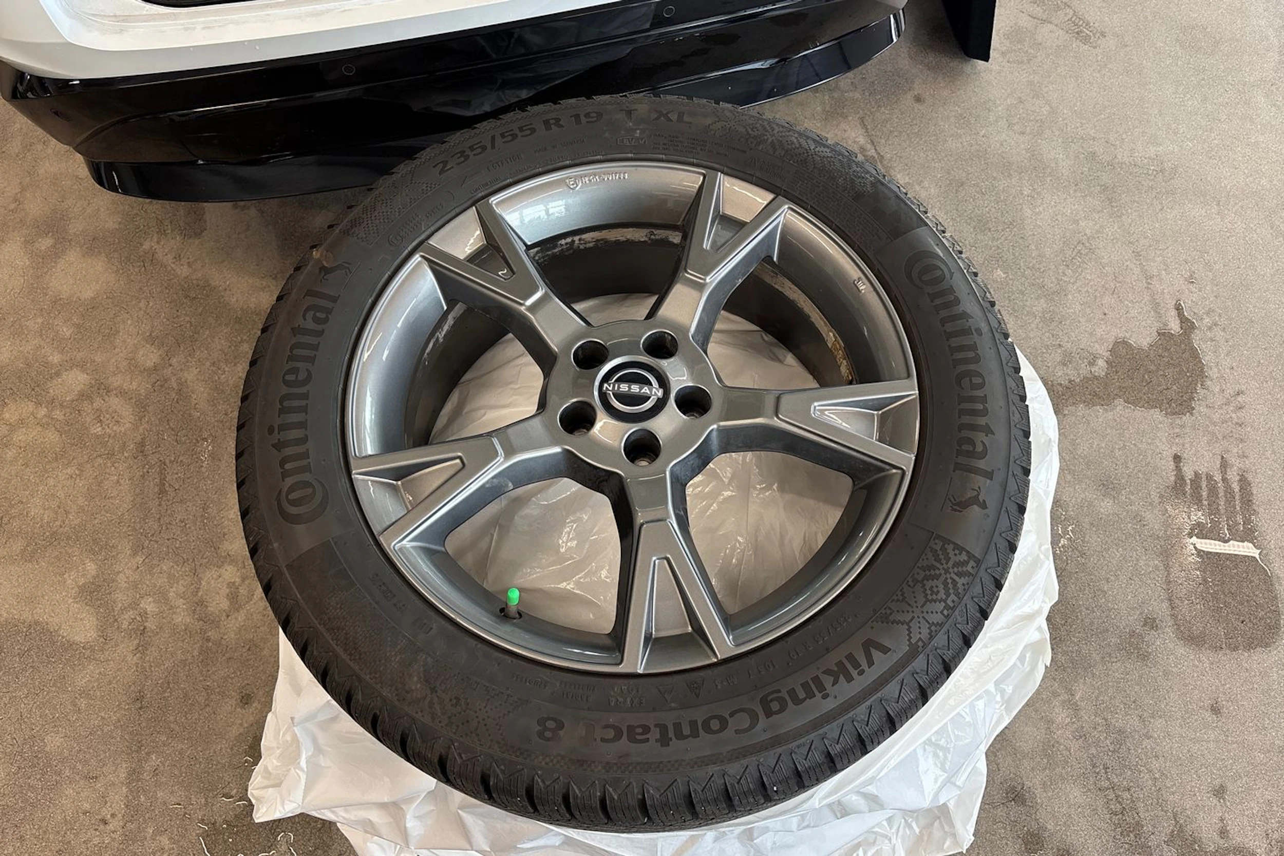 monivär. Nissan Ariya 2024 kuva 10.