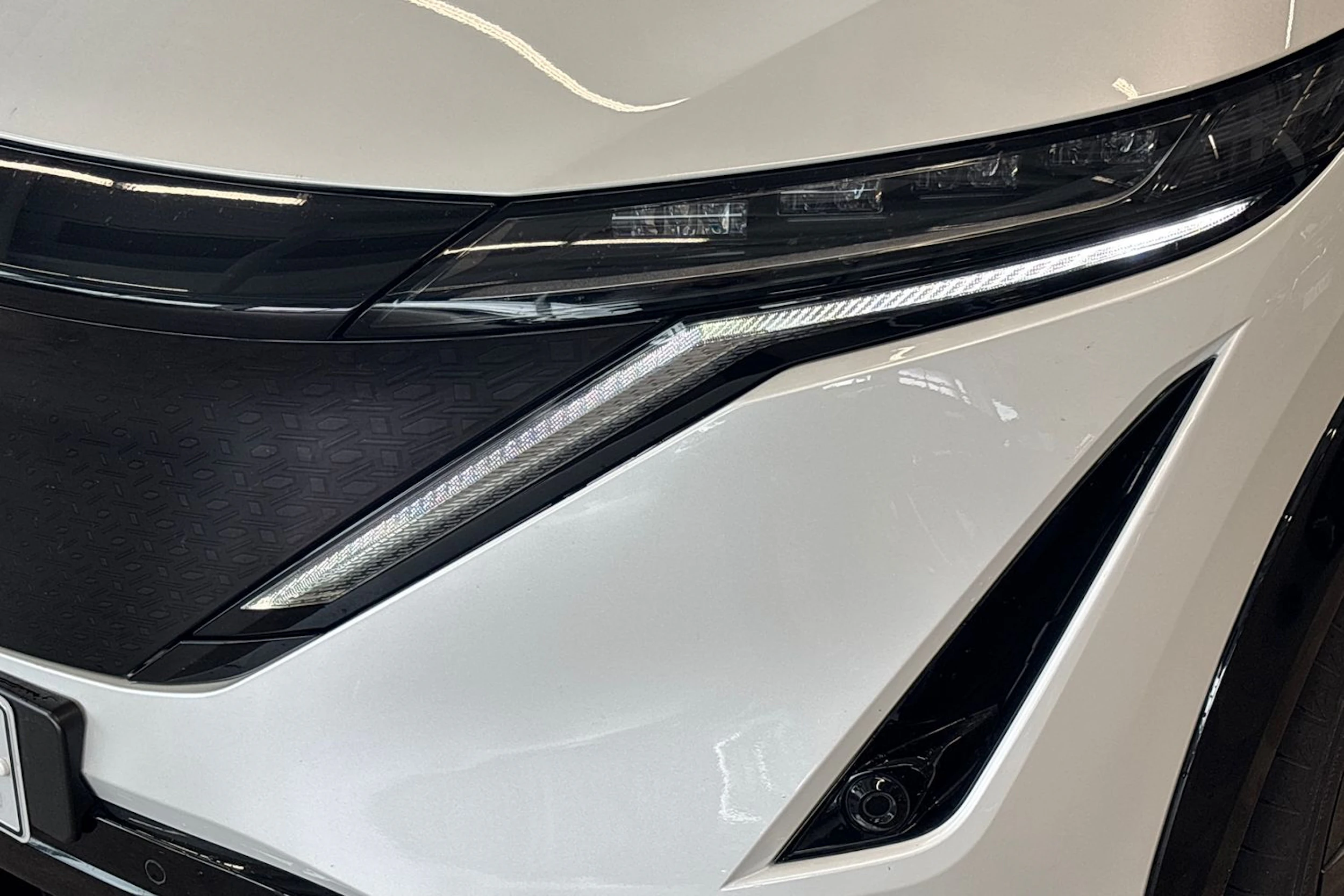 monivär. Nissan Ariya 2024 kuva 13.