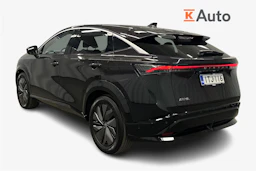 vihreä Nissan Ariya 2025 kuva 2.