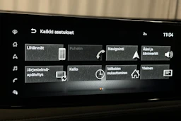 vihreä Nissan Ariya 2025 kuva 28.