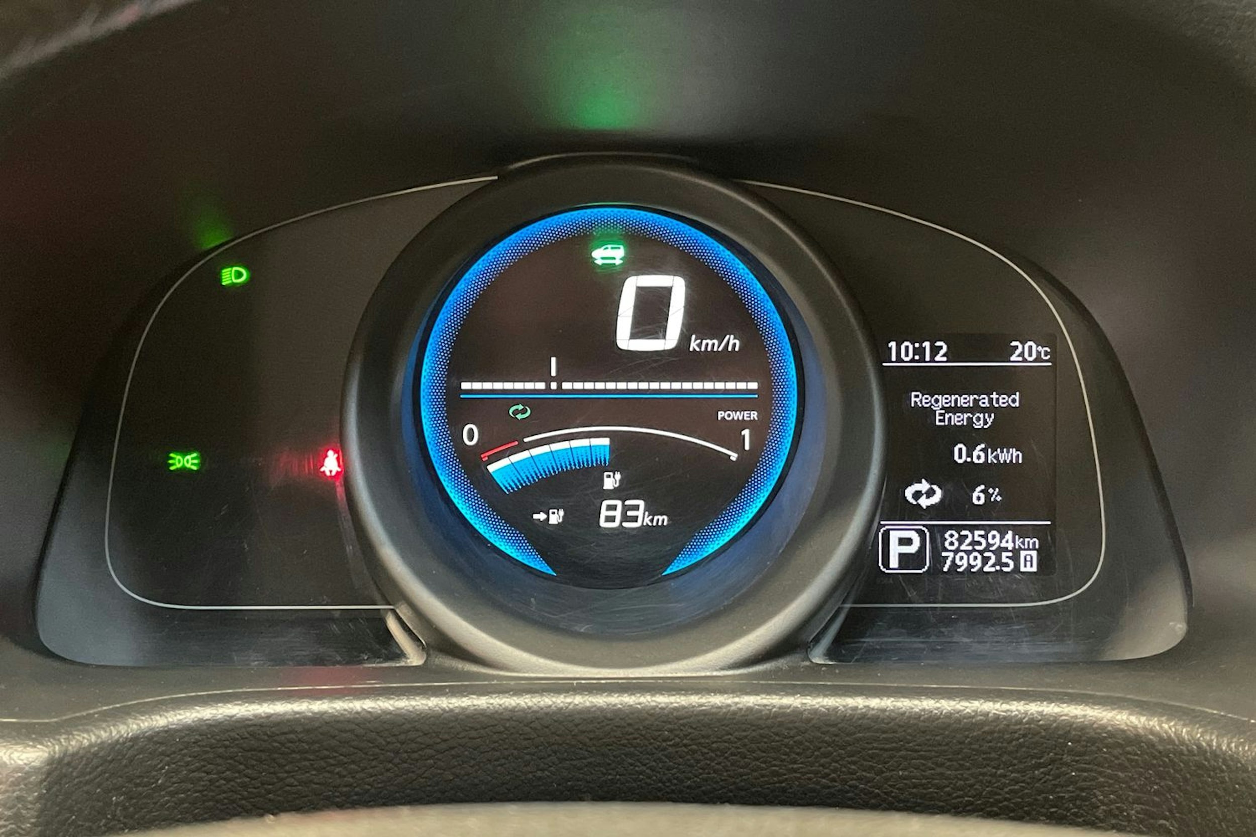 valkoinen Nissan e-NV200 2018 kuva 18.