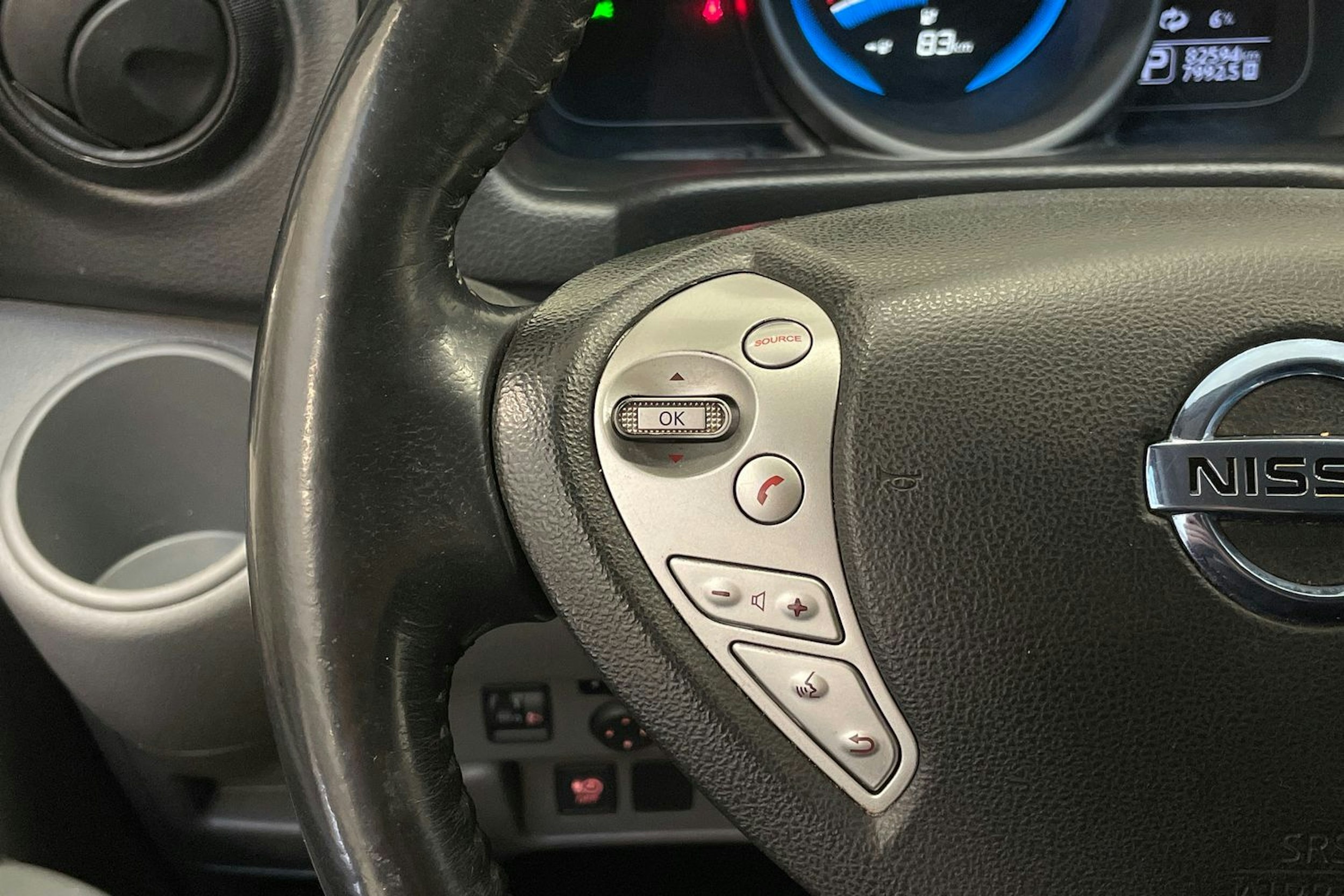 valkoinen Nissan e-NV200 2018 kuva 23.
