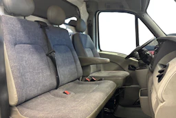 harmaa Nissan Interstar 2008 kuva 9.