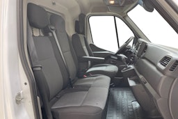 valkoinen Nissan Interstar 2023 kuva 10.