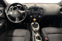 punainen Nissan Juke 2010 kuva 9.