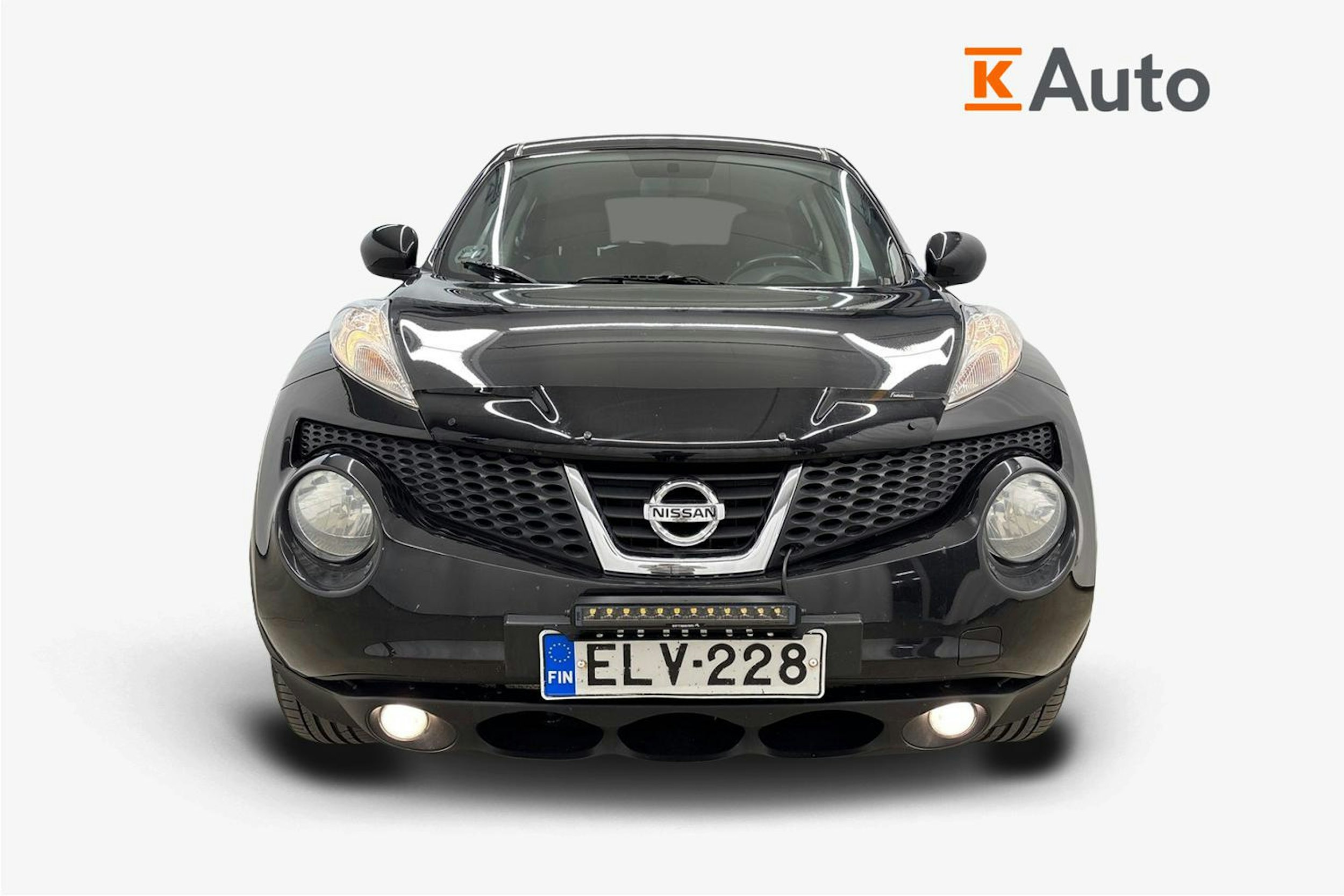 Musta Nissan Juke 2011 kuva 5.