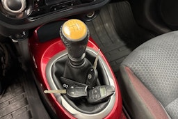 Musta Nissan Juke 2011 kuva 20.