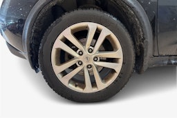 Musta Nissan Juke 2011 kuva 11.
