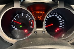 Musta Nissan Juke 2011 kuva 14.
