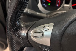 Musta Nissan Juke 2011 kuva 17.