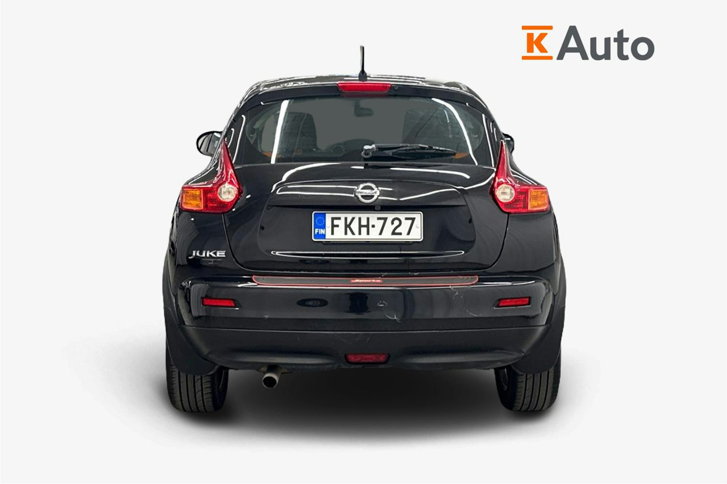 Musta Nissan Juke 2011 kuva 3.