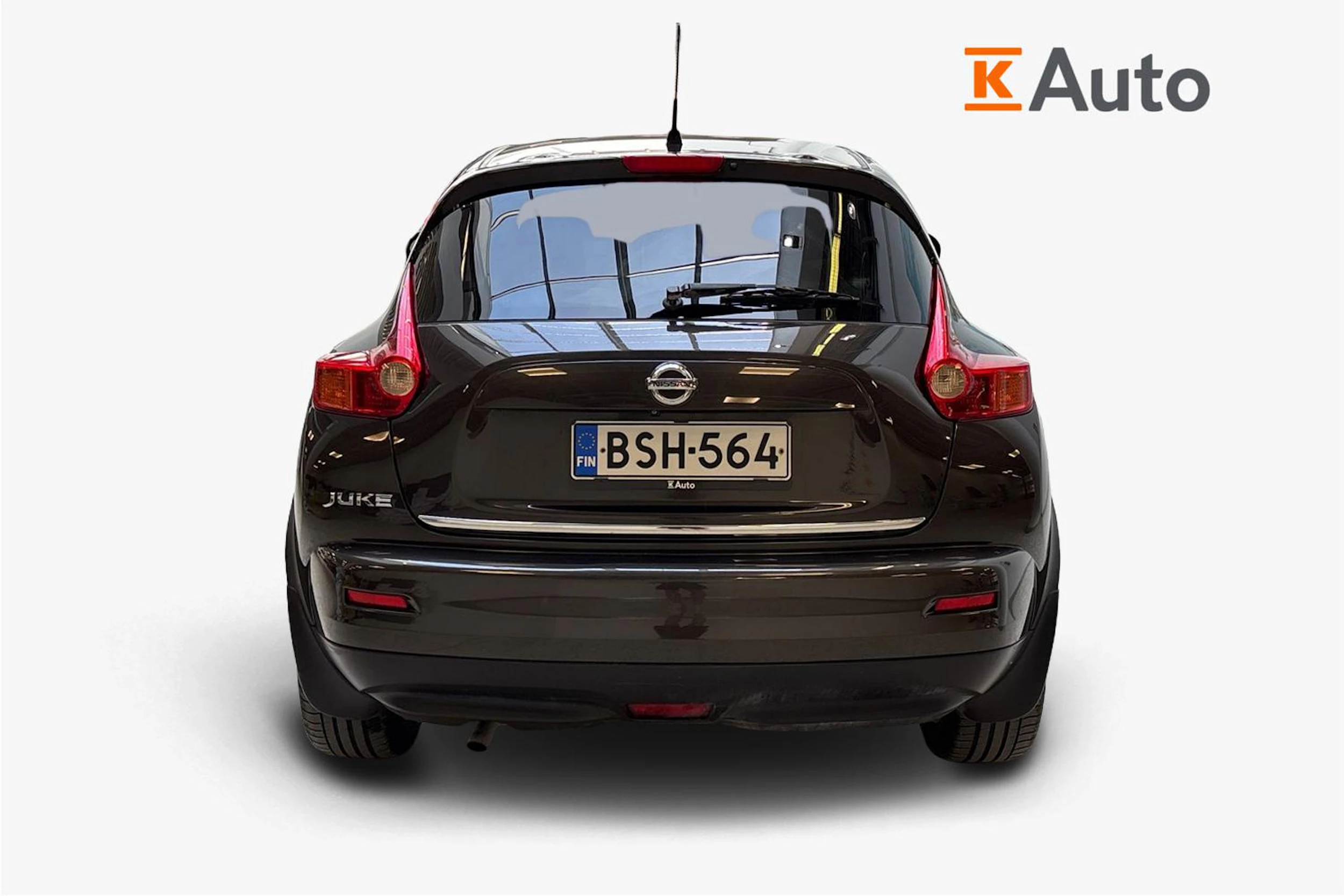 Ruskea (beige) Nissan Juke 2012 kuva 3.
