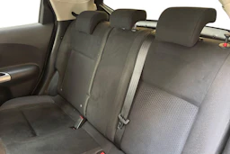 Ruskea (beige) Nissan Juke 2012 kuva 8.