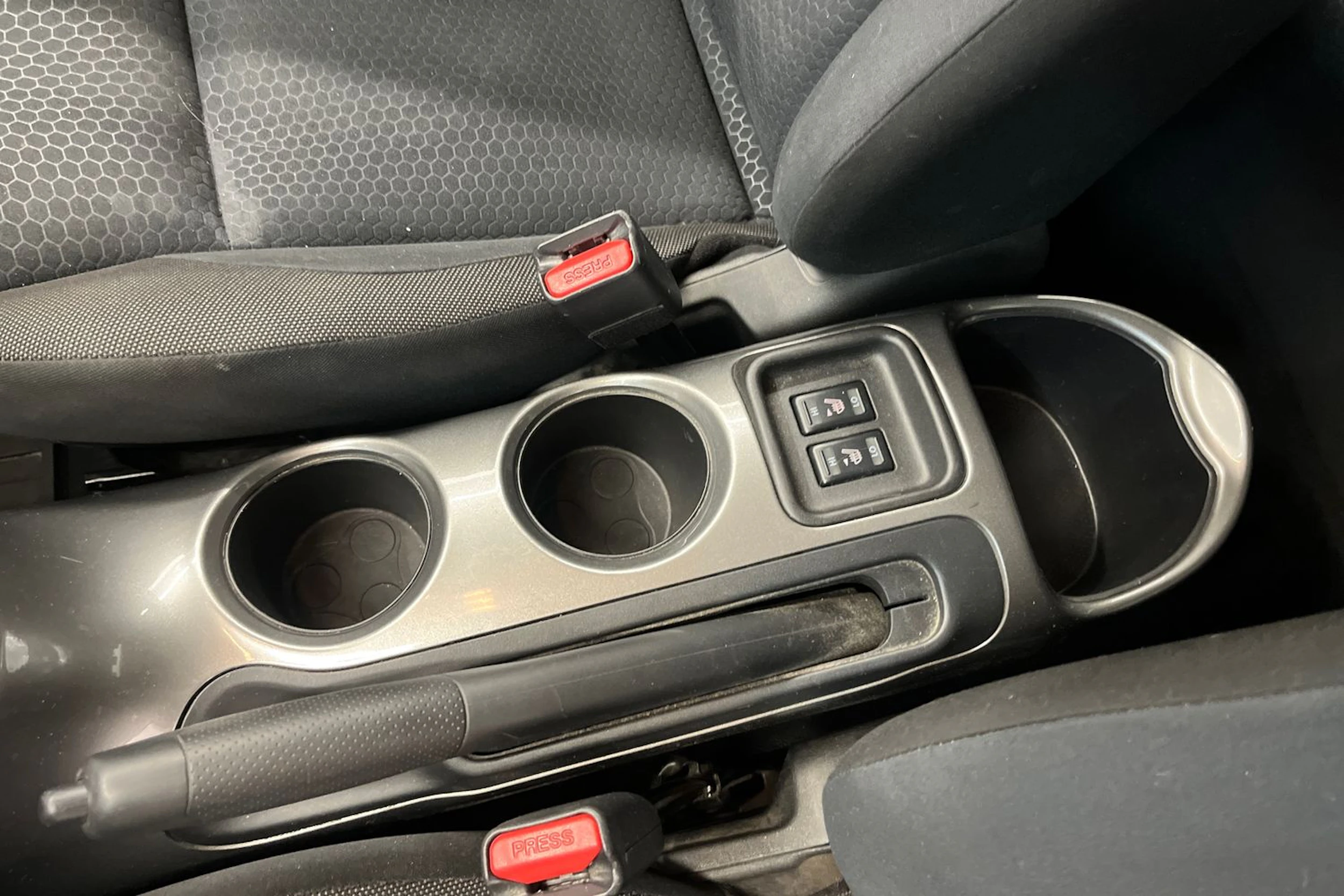 hopea Nissan Juke 2012 kuva 17.