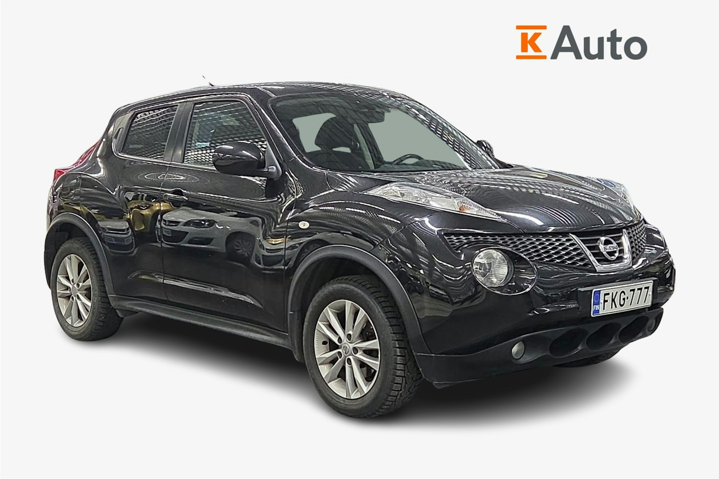 musta Nissan Juke 2012 kuva 1.