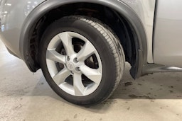 harmaa Nissan Juke 2012 kuva 10.