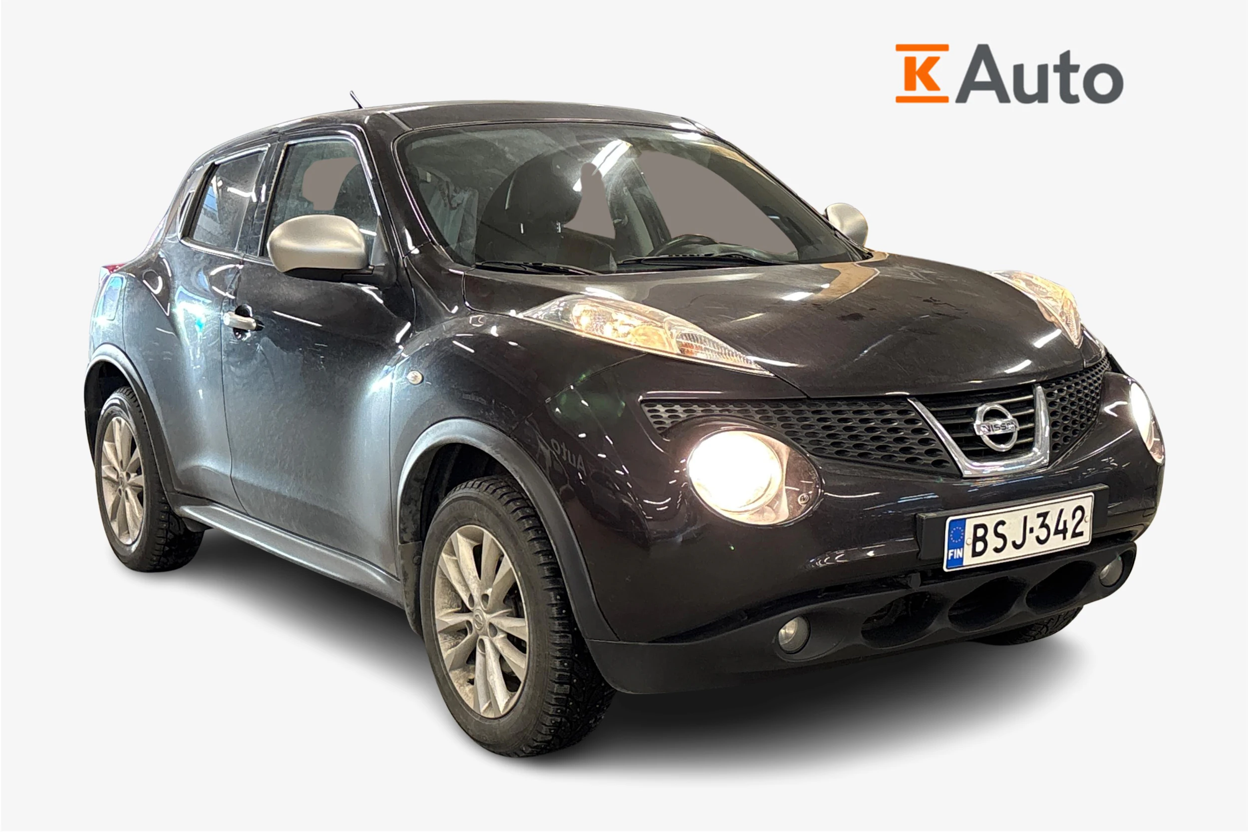 violetti Nissan Juke 2013 kuva 1.