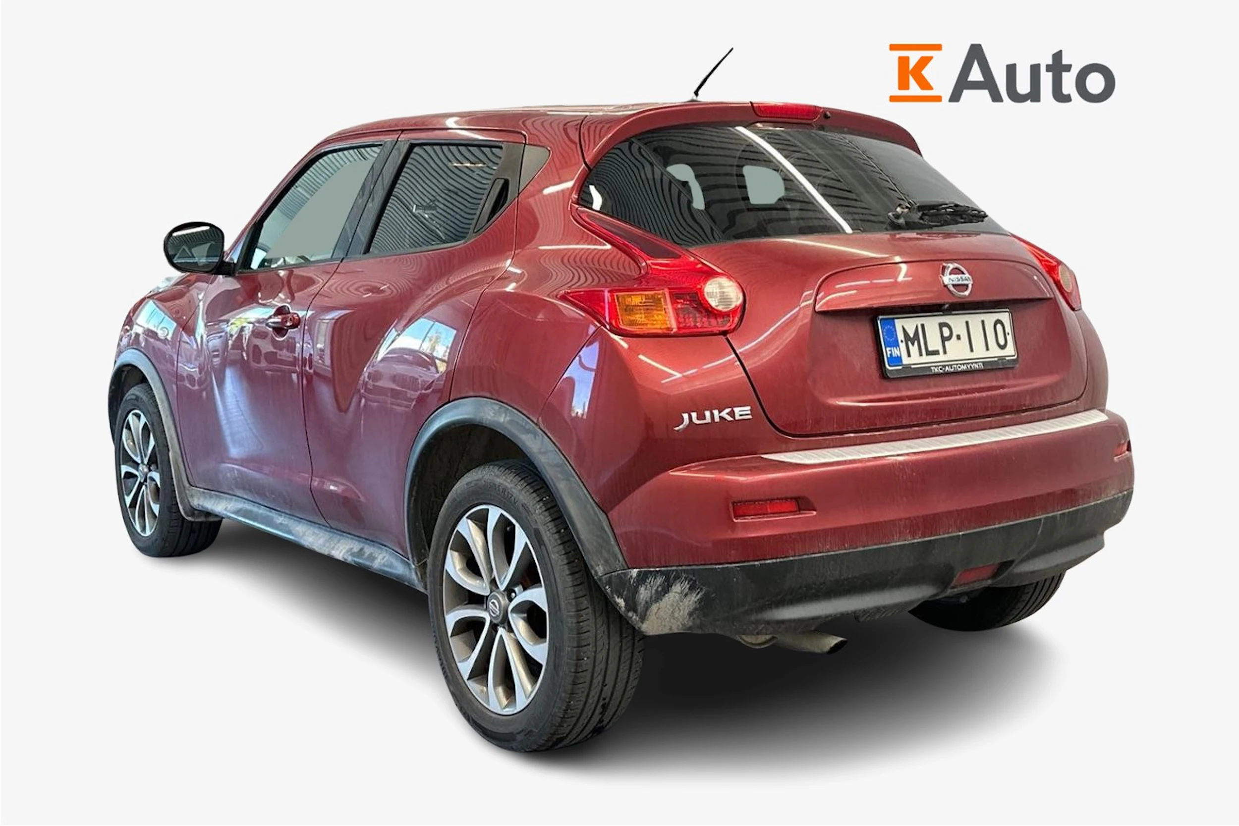 punainen Nissan Juke 2013 kuva 2.