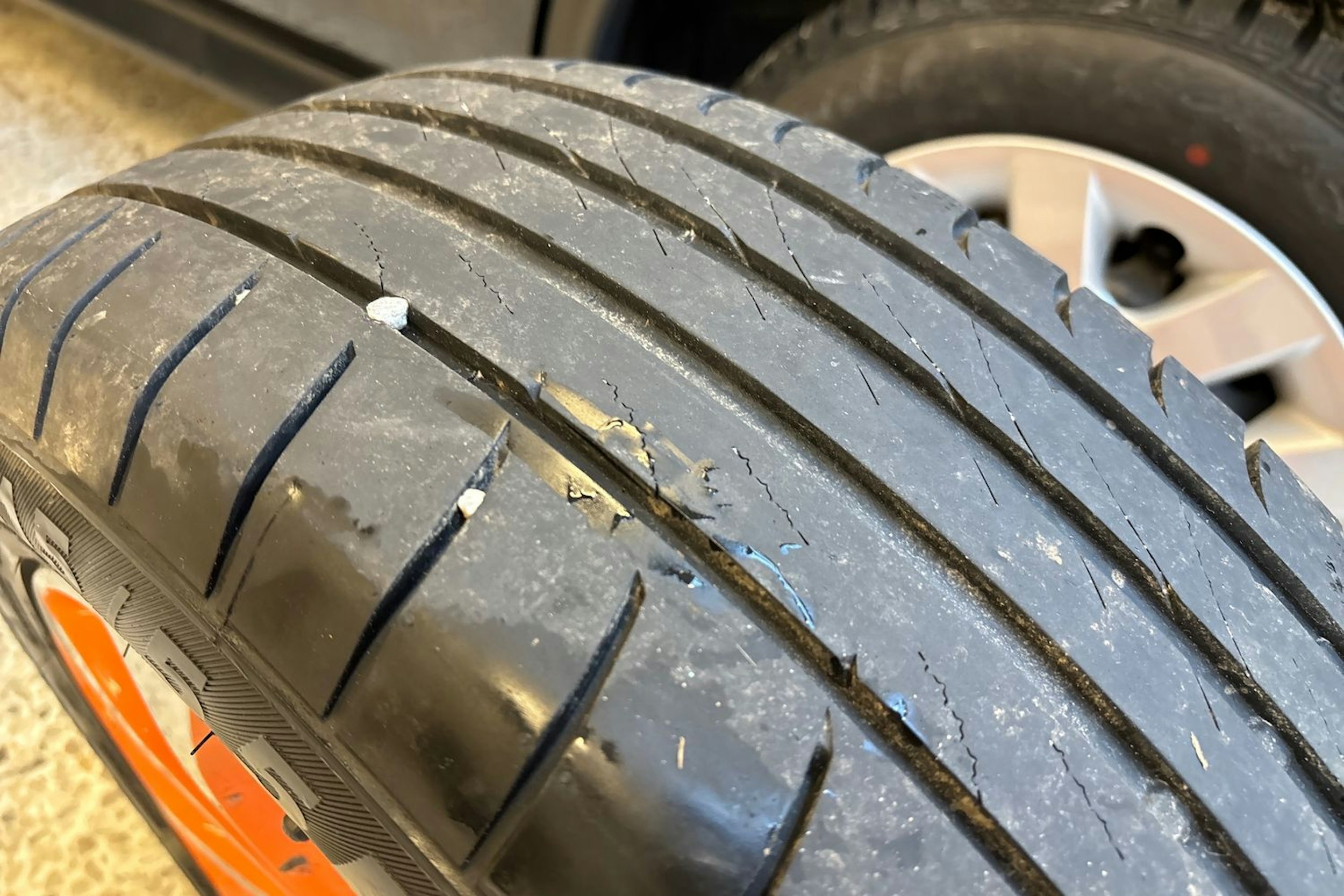 musta Nissan Juke 2013 kuva 22.