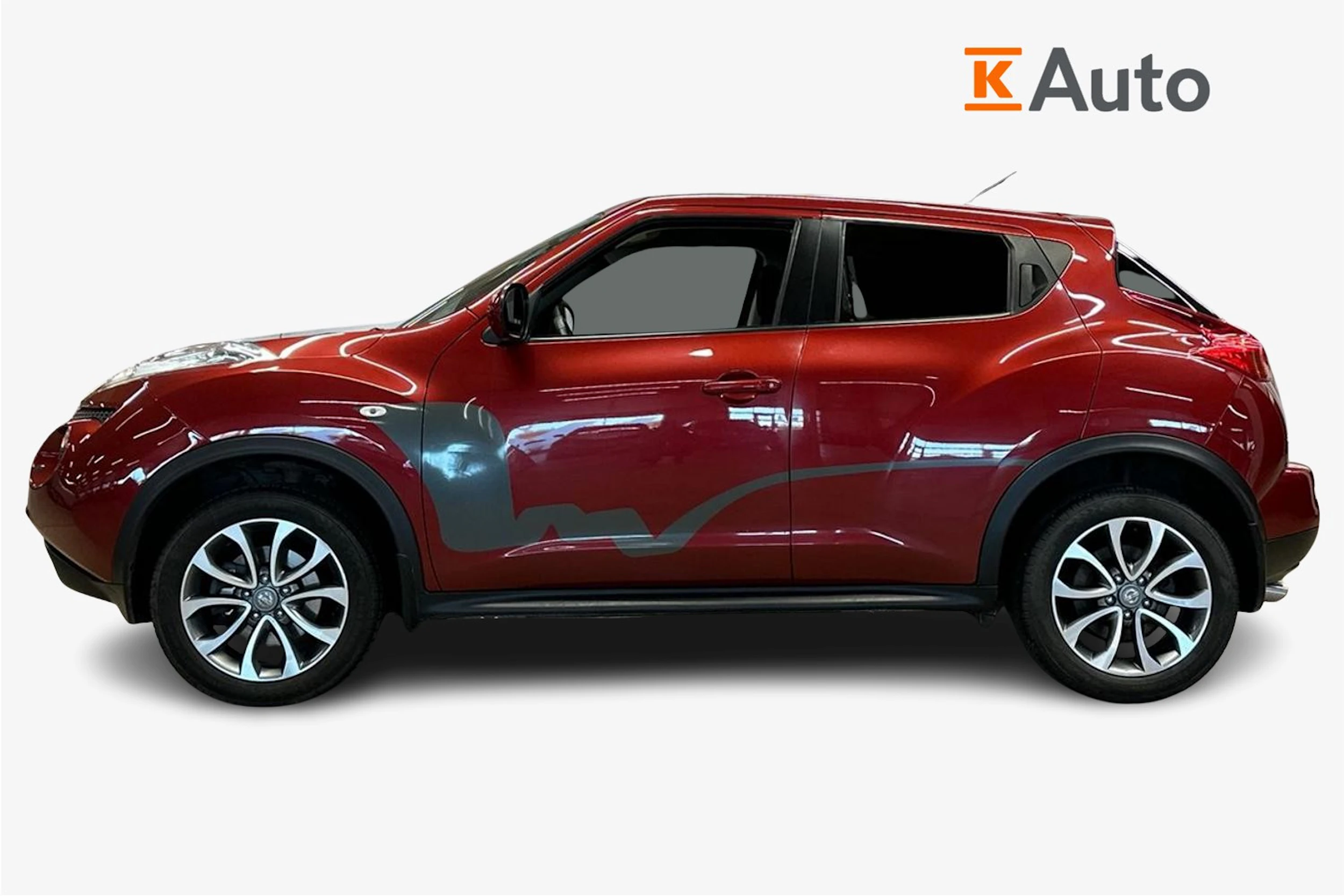 punainen Nissan Juke 2014 kuva 5.