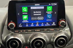 punainen Nissan Juke 2020 kuva 17.